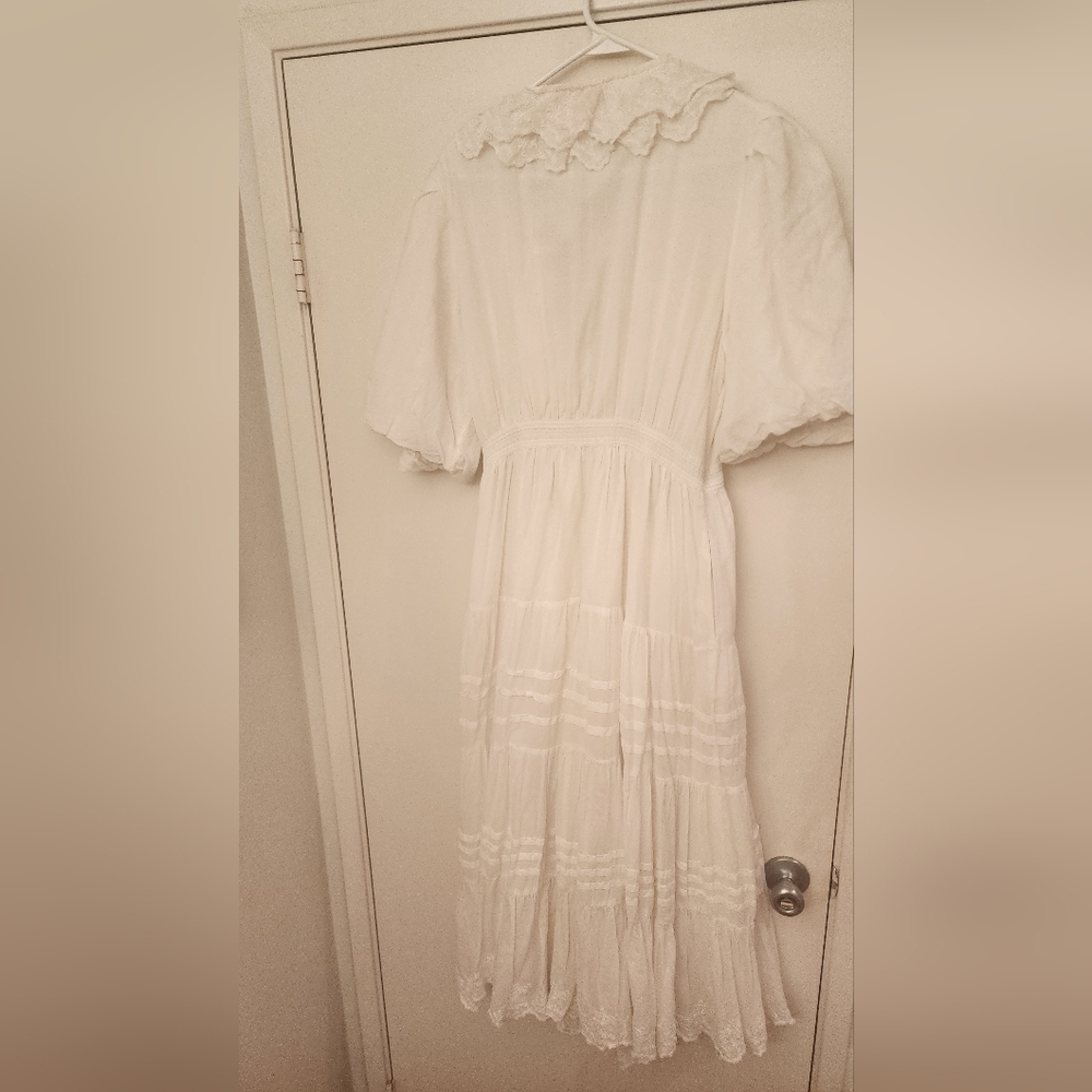 EUC Anthropologie Love the Label White Ruffle Wrap Dress - Picture 4 of 6